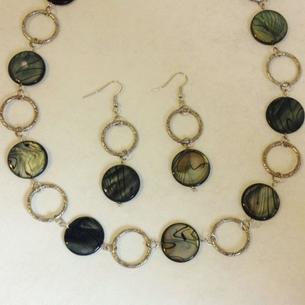 Blue Green Shell Necklace Earring Set Handmade Gemstone Silver Metal Beaded New